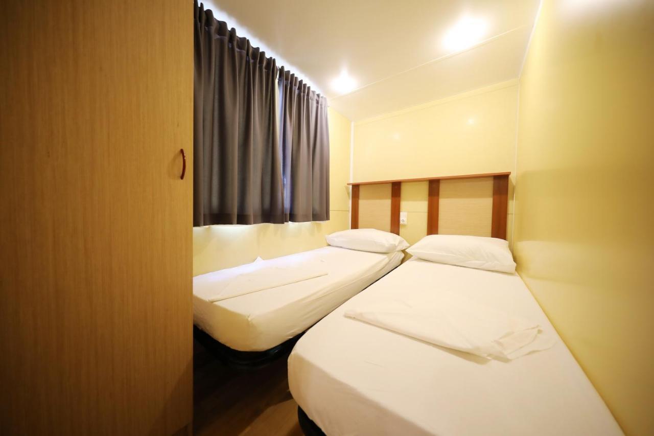 Camp Porat Hotell Povljana Eksteriør bilde